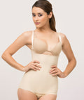 Isavela BS01 Stage 1 panty-length bodysuit with adjustable suspenders and side zippers for liposuction and tummy tuck recovery, featuring flat-seamed medical-grade fabric.