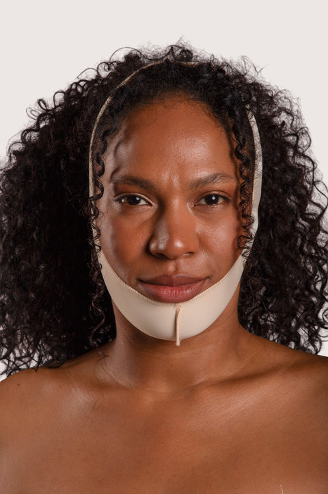 Mentonera con Correa (FA01)